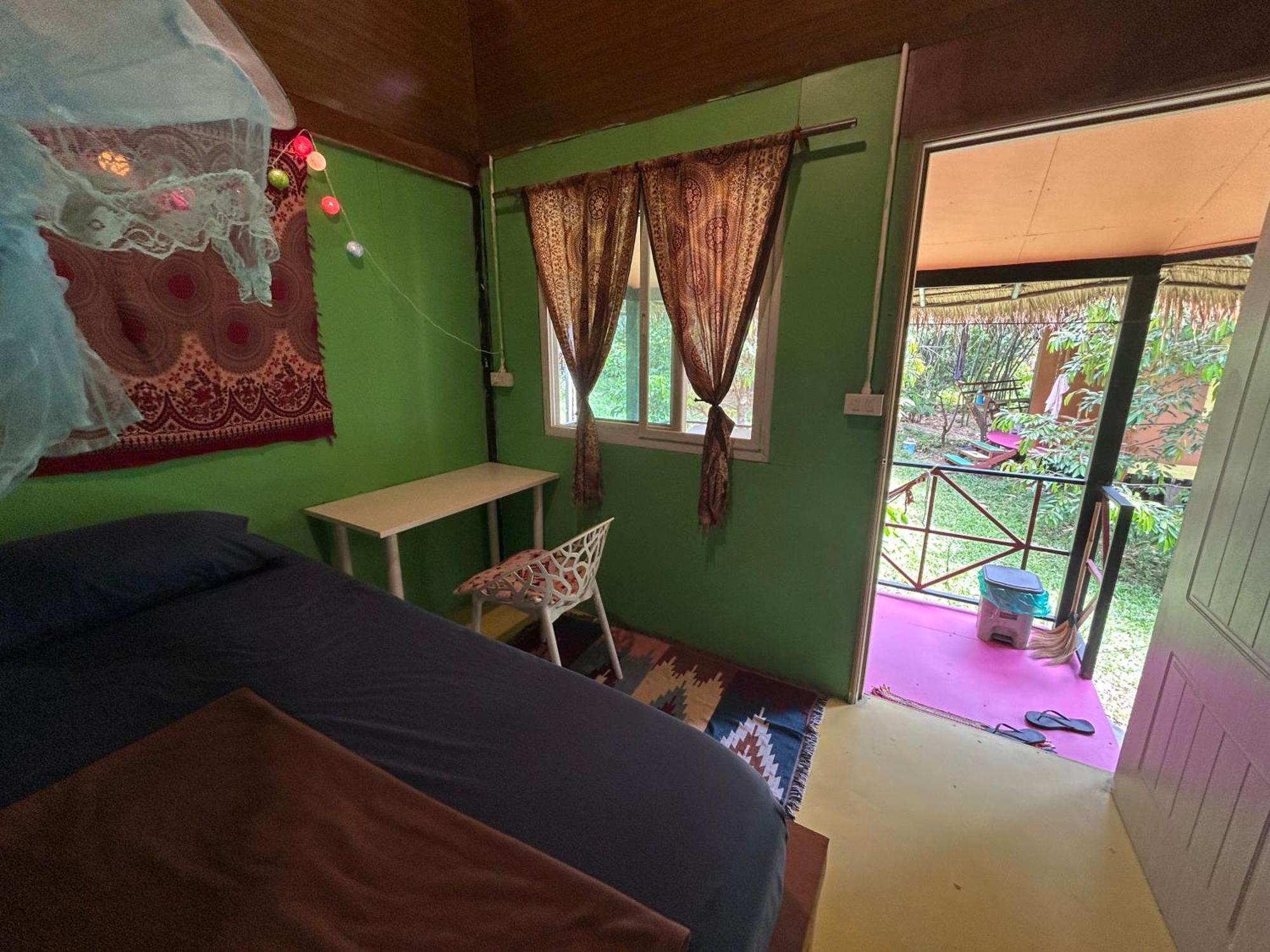 Hippy Hut Koh Chang Exterior photo