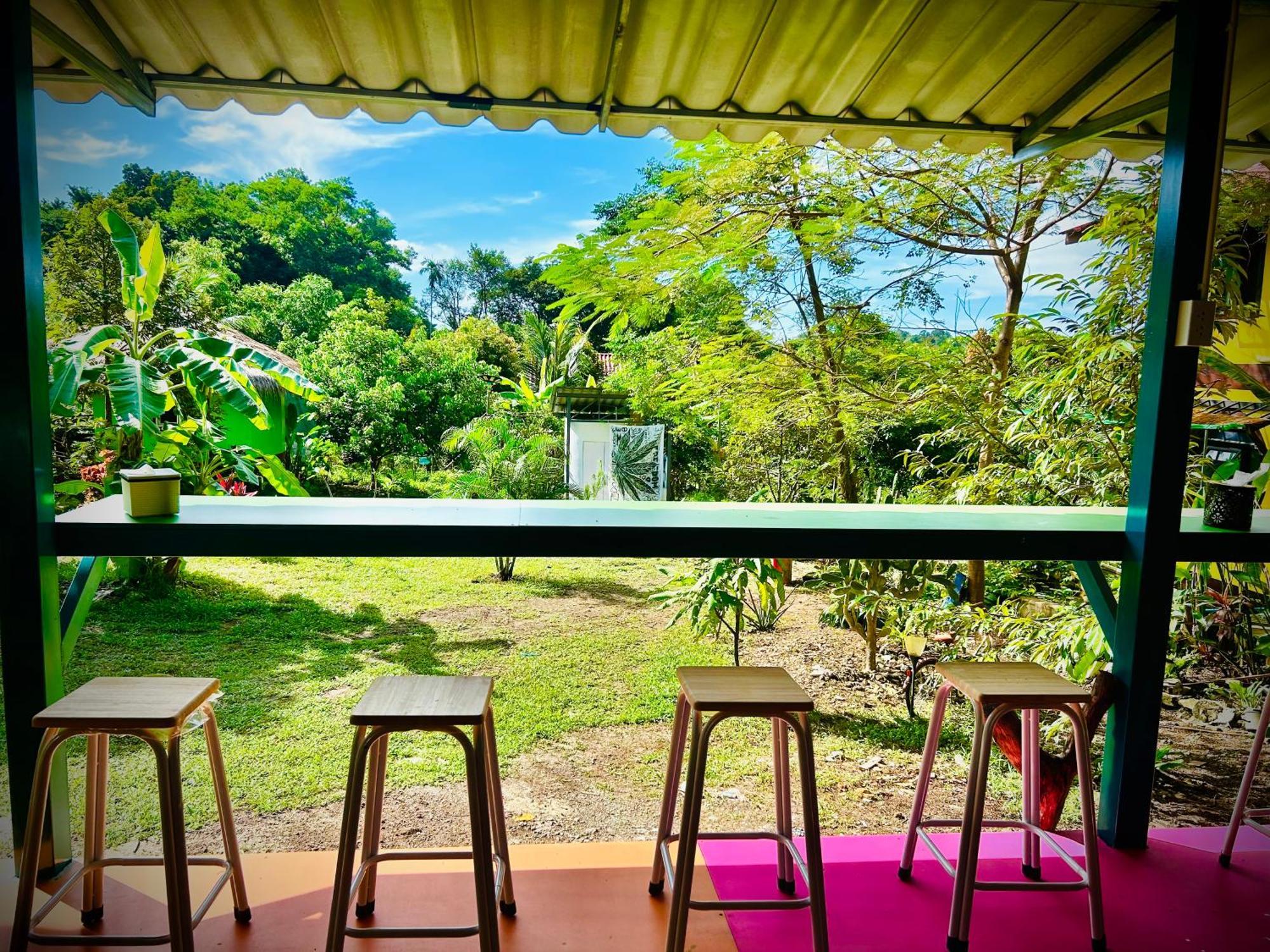 Hippy Hut Koh Chang Exterior photo